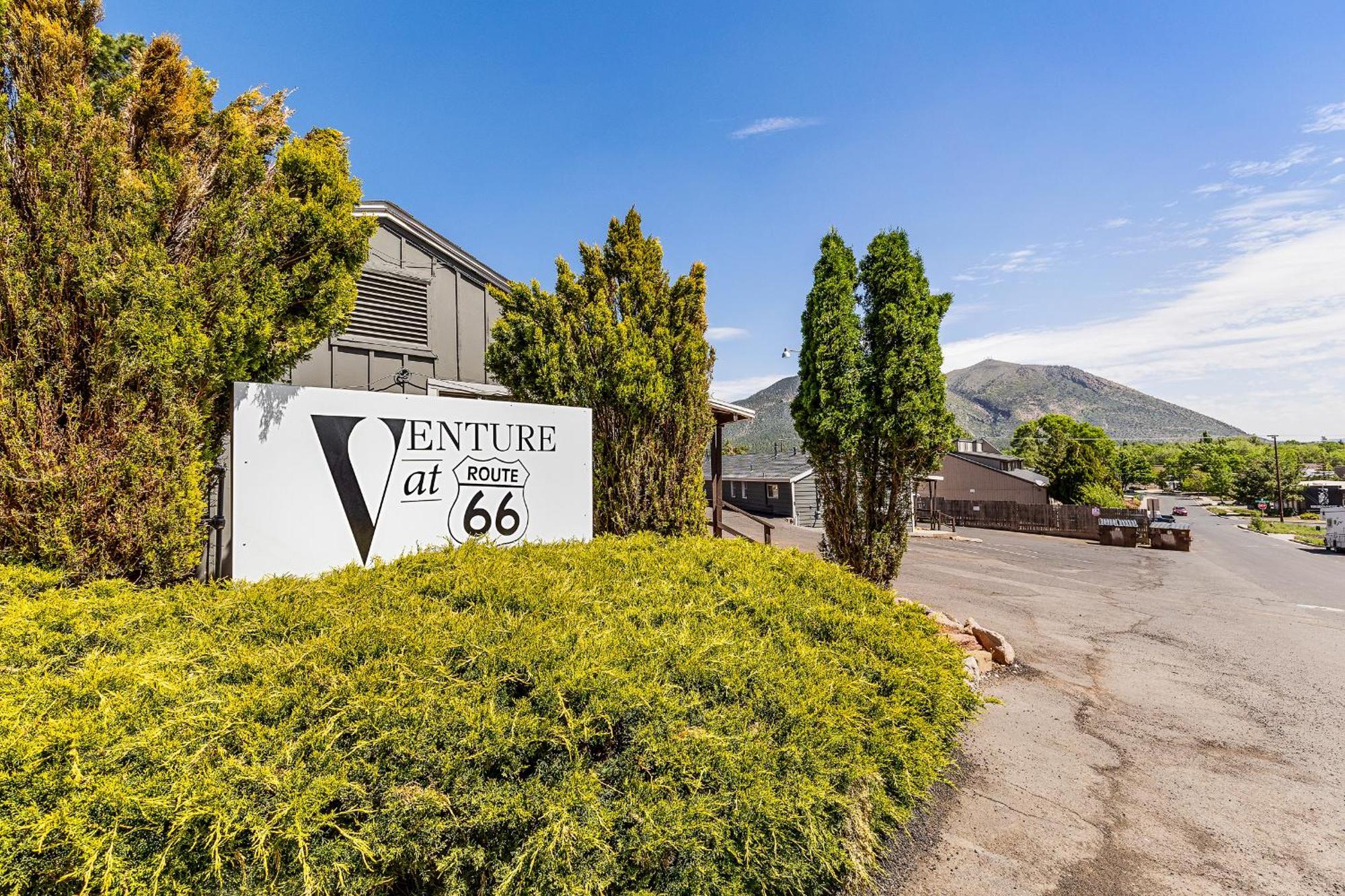 Апартаменти Venture At Route 66 Флегстафф Екстер'єр фото